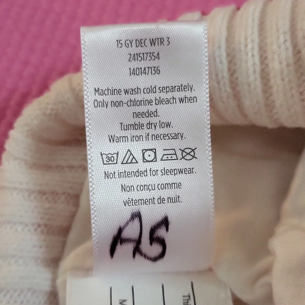 Gymboree Winter Baby Hat 12-18 months - Picture 4 of 6